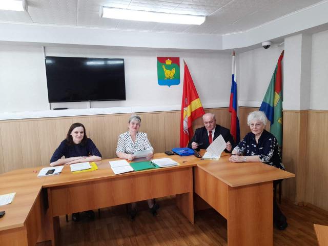 Юристы Чебаркуля приняли участие в заседании комиссии Чебаркульского района