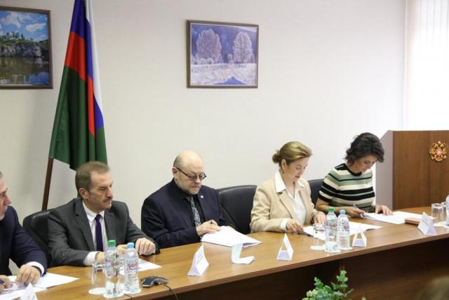 В Следственном управлении Следственного комитета РФ по Челябинской области состоялось заседание общественного совета