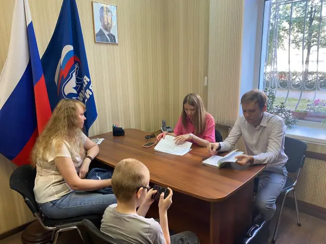 Юристы Челябинска приняли участие во Всероссийском едином дне оказания бесплатной юридической помощи