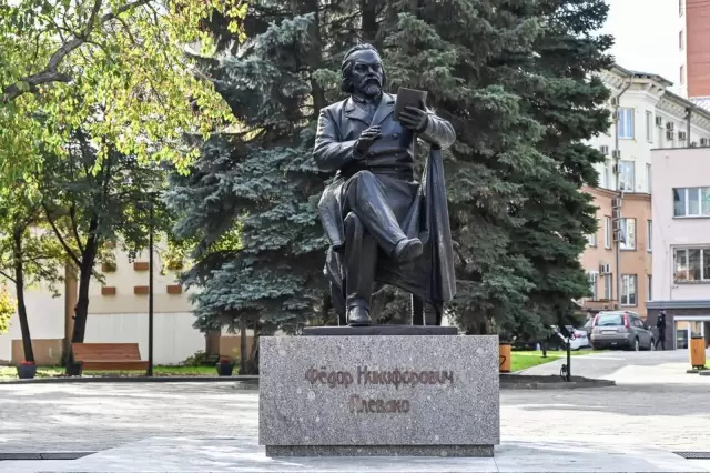 Открытие памятника адвокату Фёдору Плевако в Челябинске